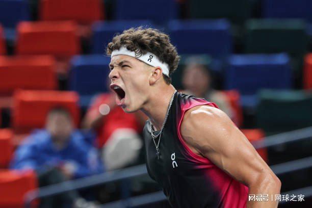 飞行和集训 飞行和集训