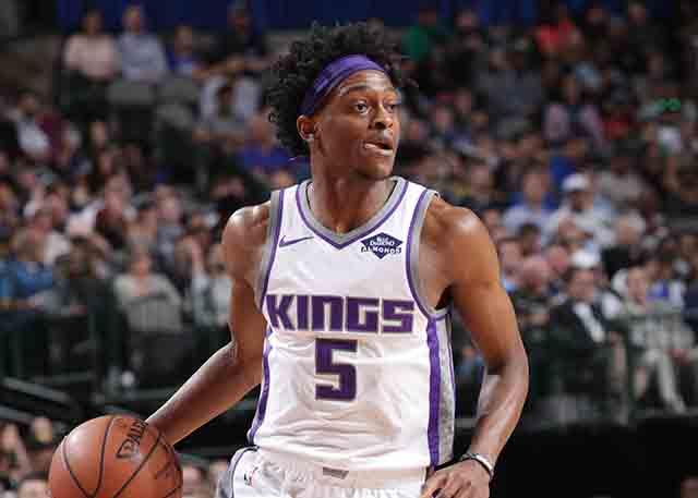 8名后卫 8名后卫