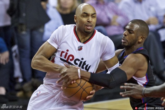 对手压制 对手压制